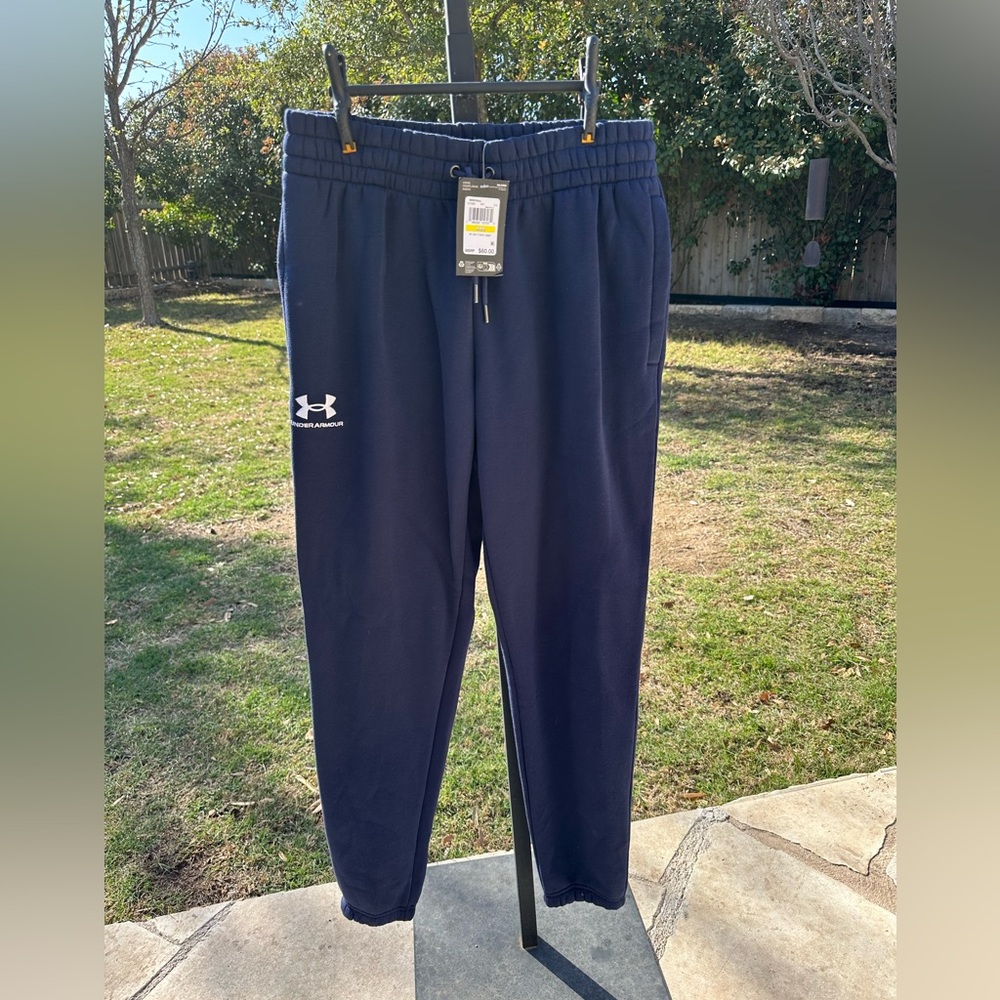 Under Armour Navy Joggers - Picture 1 of 3